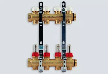 Распределительный коллектор из штампованной латуни FLOOR 1" на 6 вых. 3/4"x18 (Евроконус) и расходомерами Tiemme