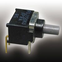 CFP2-1FC4-AW, Copal Electronics Single Pole Double Throw (SPDT) Momentary Push Button Switch, Through Hole, 28V dc, Кнопочный переключатель