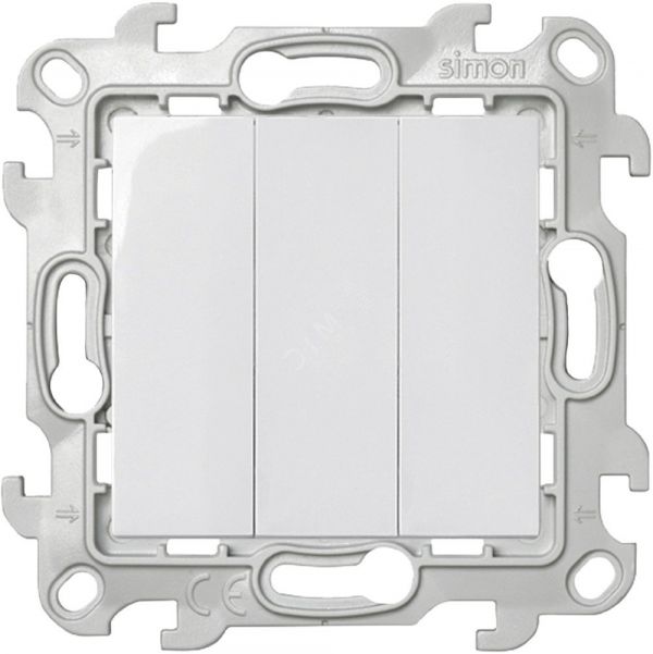 Выключатель трехклавишный, белый