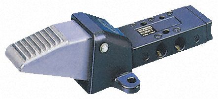 B53003FS, Parker Pedal 3/2 Pneumatic Manual Control Valve B53 Series, Клапан
