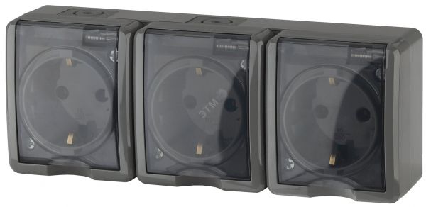 Розетка однофазная тройная наружная (открытой установки) с заземлением без шторок серый 16А 250В IP54 винтовые клеммы 11-2405-03 Эра Эксперт