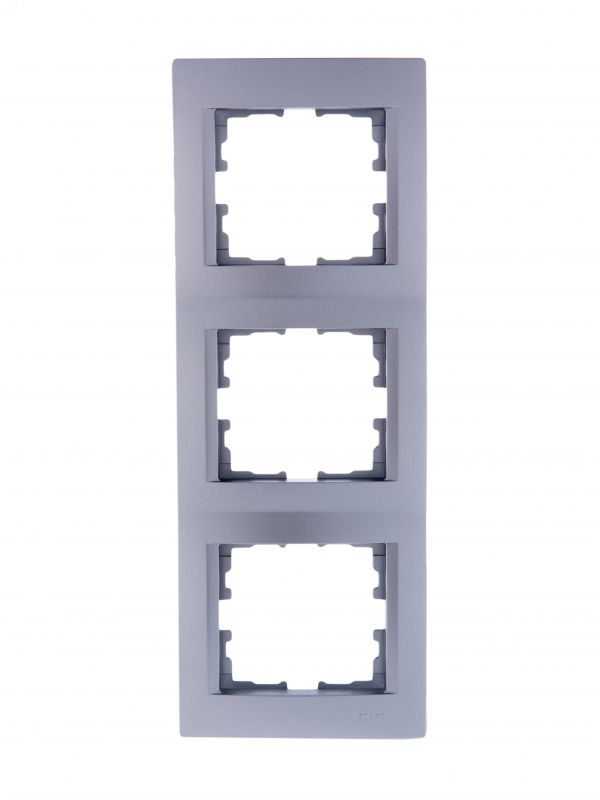 KARINA Рамка 3-ая вертикальная б/вст матовое серебро (10шт/120шт)