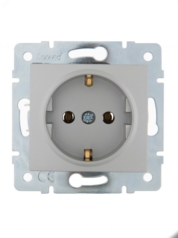 KARINA Розетка с/з ПБТ матовое серебро (10шт/120шт)