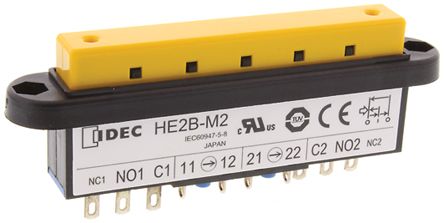 HE2B-M222, Idec Single Pole Single Throw (SPST) Latching Enabling Switch, IP40, Panel Mount, 250V, Кнопочный переключатель