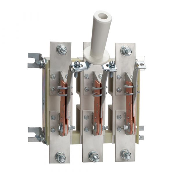 Разъединитель РЕ19-39-31110-630А-УХЛ3