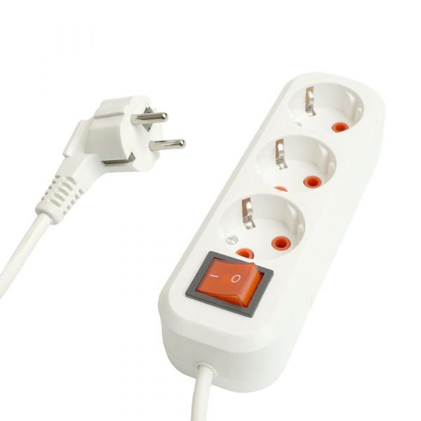 Удлинитель 3-местный с/з с выключателем 3x1мм2 7м 250В 16А Home HM07-31-07 белый