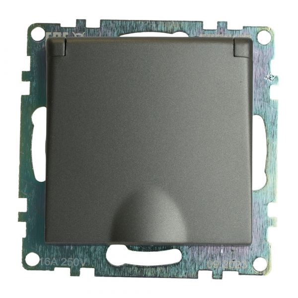 Розетка одноместная с/з с крышкой серия Катрин графит STEKKER