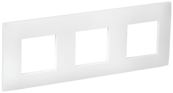 SKANDY Рамка 3-местная SK-F03W арктический белый IEK