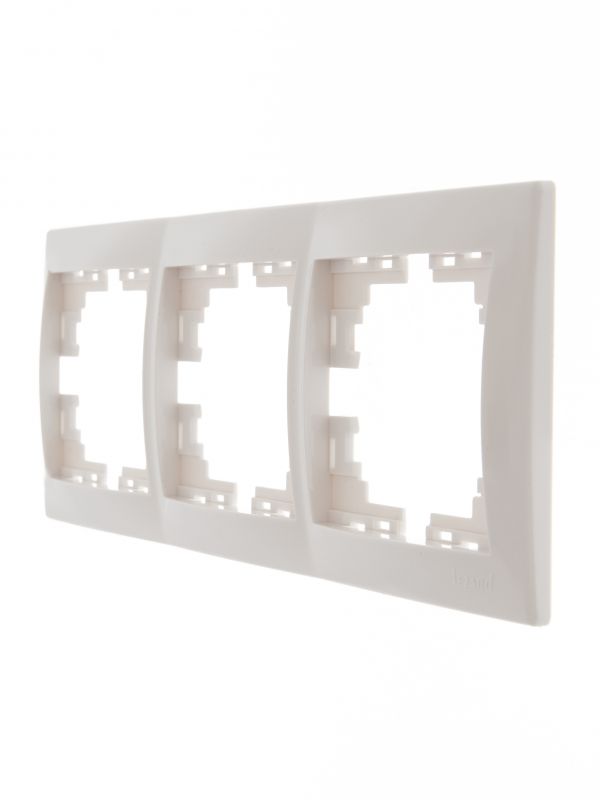 MIRA Рамка 3 поста горизонтальный белая без вставок