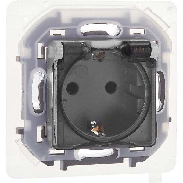 Розетка 1-местная с заземлением с защитными шторками и крышкой 16А IP44 алюминий INSPIRIA