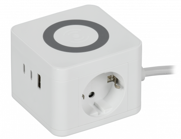 DOMINIC Удлинитель с беспроводной зарядкой 10Вт У02К 2 места 2P+PE 1,3м 3х1,0мм2 16А/250В USB A+C белый IEK