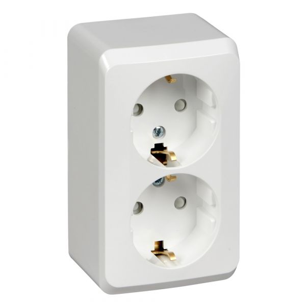 ЭТЮД Розетка двойная наружная с заземлением со шторками белая