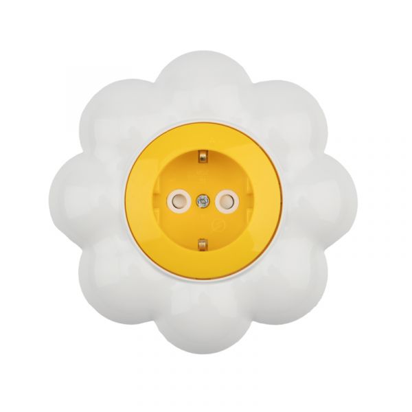 Розетка одноместная KRANZ HAPPY Ромашка скрытой установки, заземл и шторками, желтая/белая