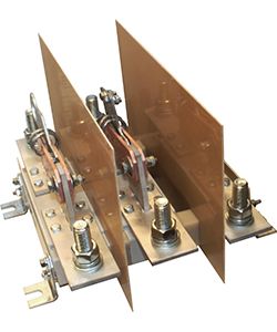 РЕ19-47-32270-00 УХЛ3 и/п, 4000А, 3-х полюсный на одно направление, рукоятка для пополюсного оперирования, на изоляционной панели, IP00, разъединитель  (ЭТ)