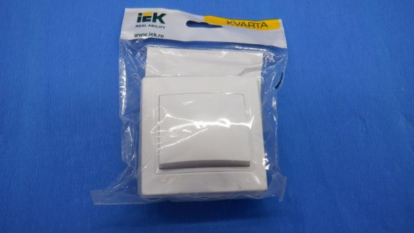 KVARTA Выключатель 1-клавишный 10А IP44 ВС10-1-0-КБ-44 белый GENERICA