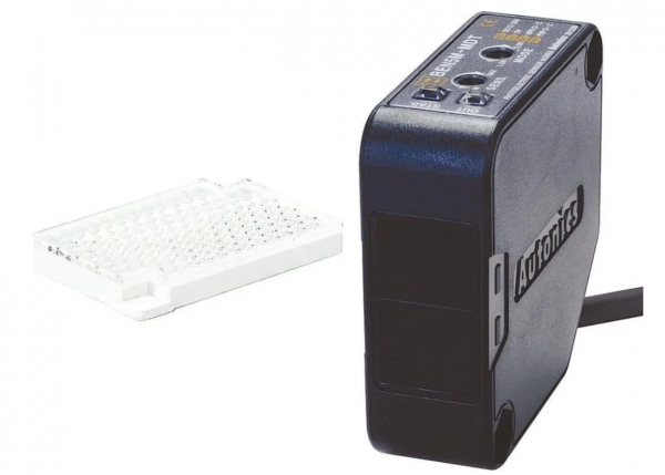 Датчик фотоэлектрический с универсальным входом питания BEN5M-MDT