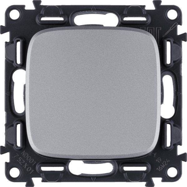 Valena ALLURE Выключатель 10АХ 250В с лицевой панелью Безвинтовые зажимы Алюминий