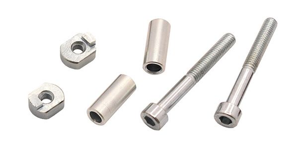 Комплект крепления корпуса к уголку MK 150-200-KU