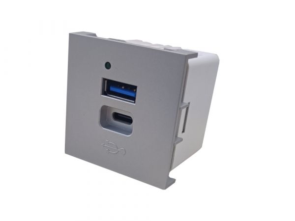 Зарядное устройство 2 х USB тип A/тип C, 20 Вт, 45 х 45 хм, серебристый