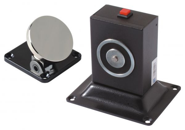 Фиксактор дверей электромагнитный, 12 VDC / 100мА или 24VDC / 50мА, усилие 70 кг, размеры: 120х95х120 мм