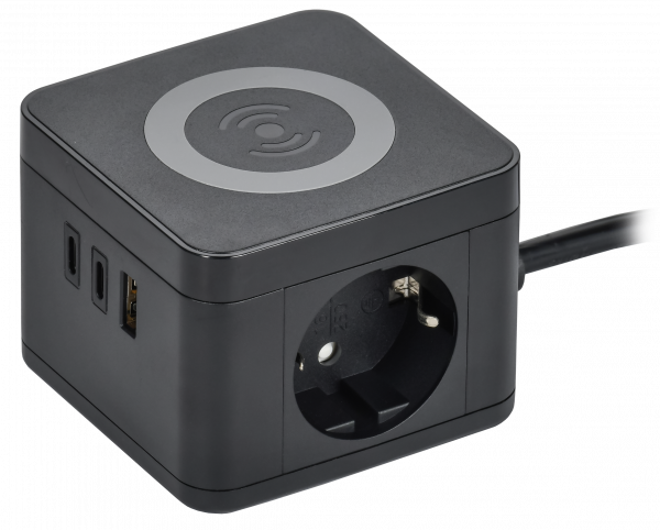 DOMINIC Удлинитель с беспроводной зарядкой 10Вт У02К 2 места 2P+PE 1,3м 3х1,0мм2 16А/250В USB A+C черный IEK