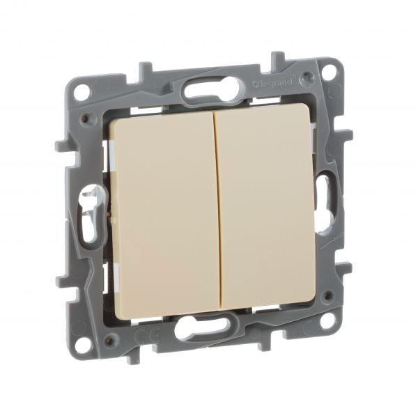 Выключатель 2-клавишный проходной 10А безвинтовое крепление слоновая кость ETIKA