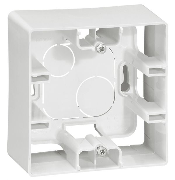 Коробка для накладного монтажа 1-местная белый ETIKA