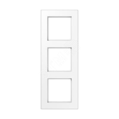 Рамка 3-я для горизонтальной/вертикальной установки  Серия- A550  Материал- термопласт. Цвет- белый