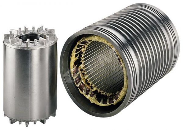 Двигатель главного движения встраиваемый ВК 600В 23.7кВт 105K 1500 об/мин водяное охлаждение IP00